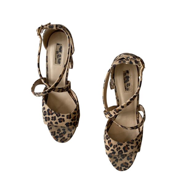 Chunky Block Heel Strappy Sandals Faux Suede Leopard Cheetah Animal Print Sz 10 - Picture 1 of 8